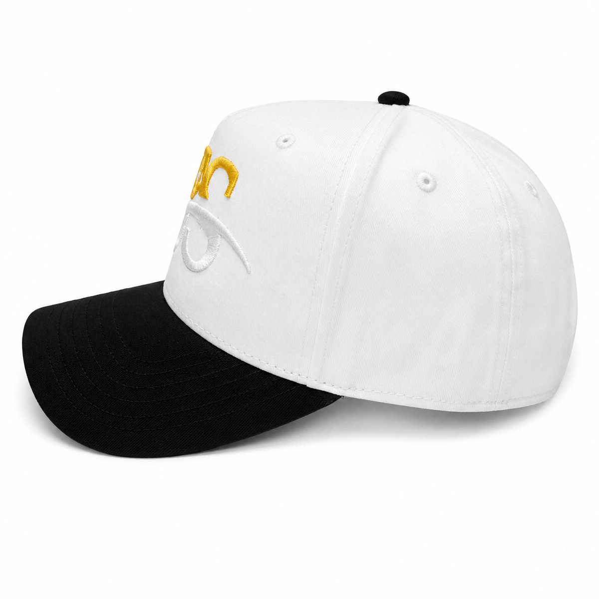 FS Signature Snapback – White/Black Gold